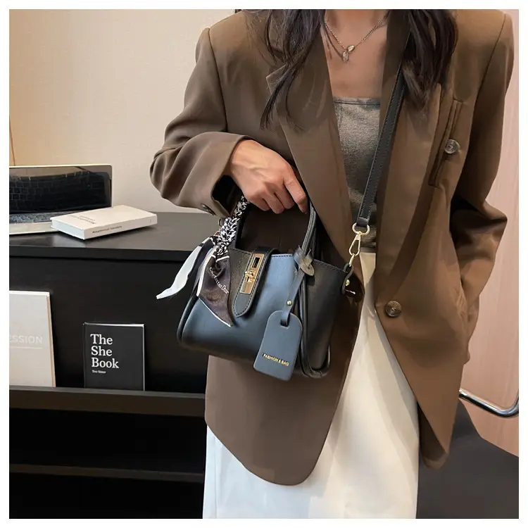 Black Leather Shoulder Crossbody Bag with Gold Plated Handles — feature 11