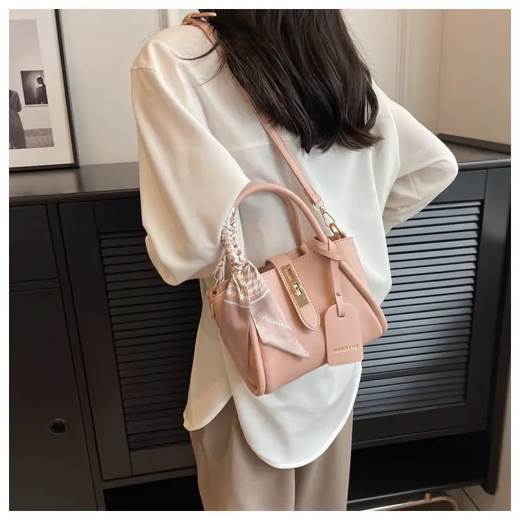 Black Leather Shoulder Crossbody Bag with Gold Plated Handles — feature 16