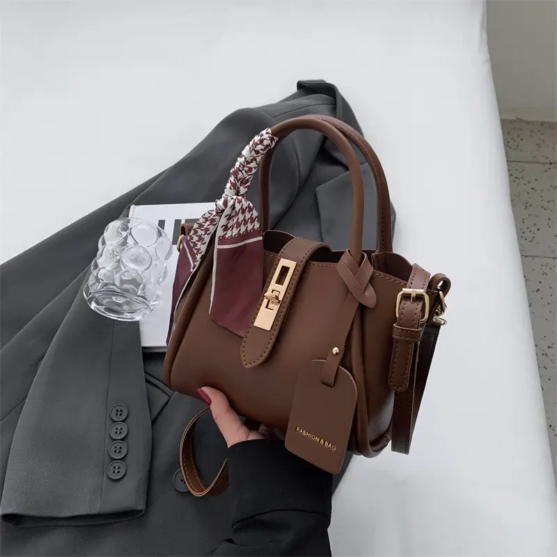 Black Leather Shoulder Crossbody Bag with Gold Plated Handles - Image 5