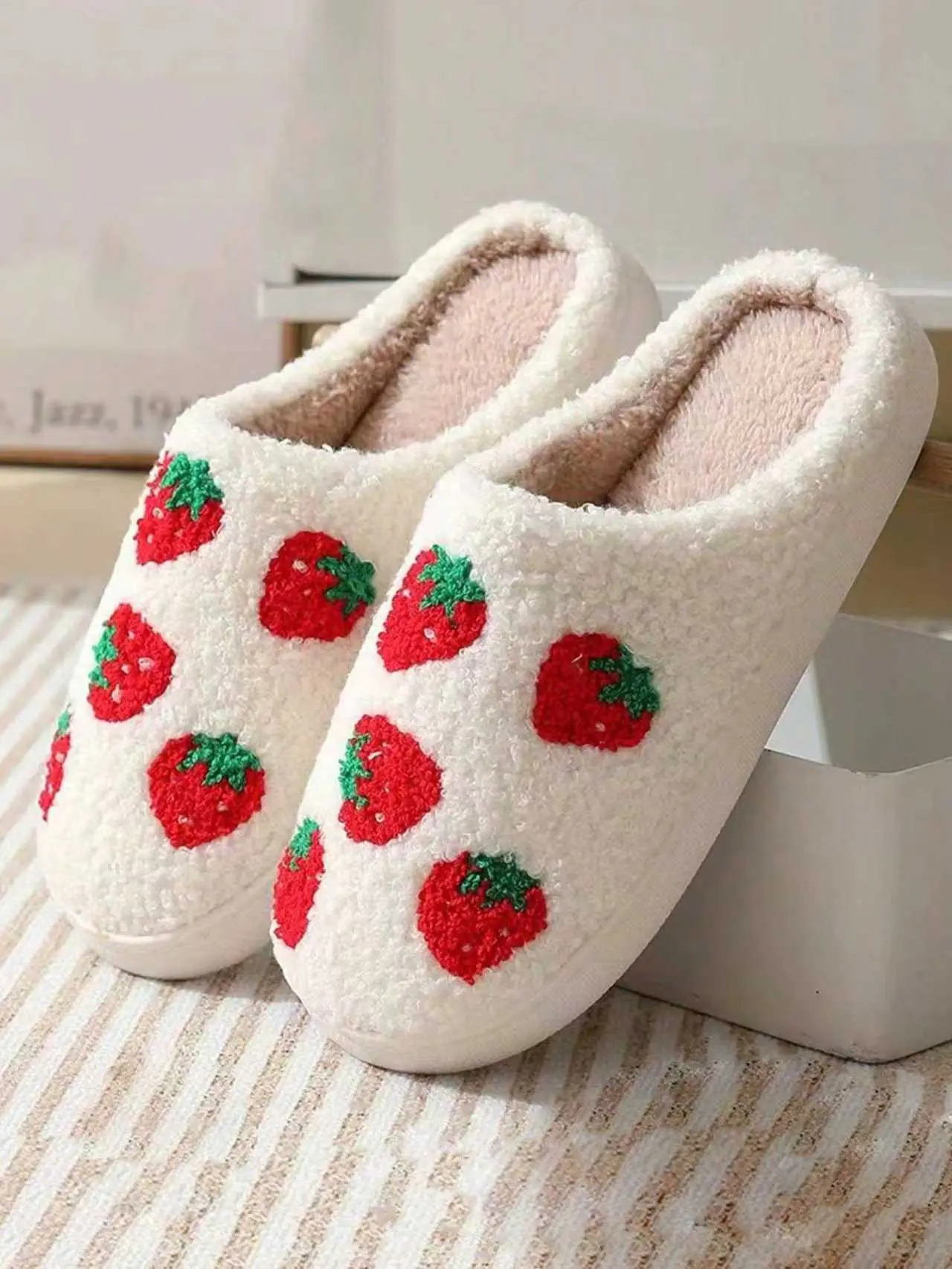 Women's Red Heart Cotton Slippers Winter Warm Indoor — feature 3