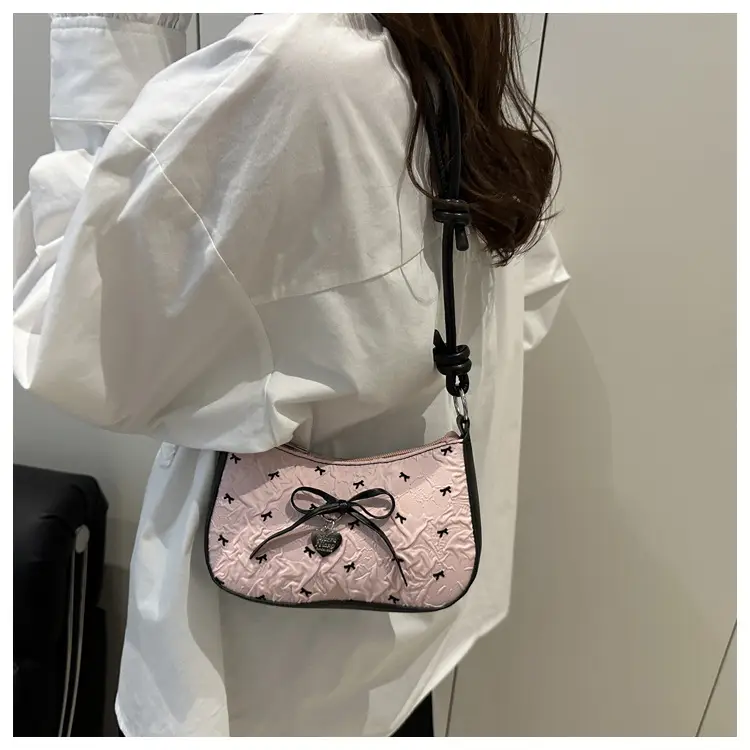 Trendy Pink Bow Crossbody Bag for Women 2025 — feature 12
