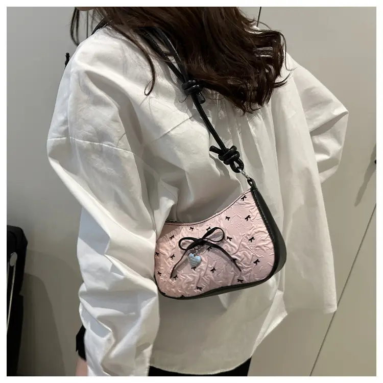 Trendy Pink Bow Crossbody Bag for Women 2025 — feature 13