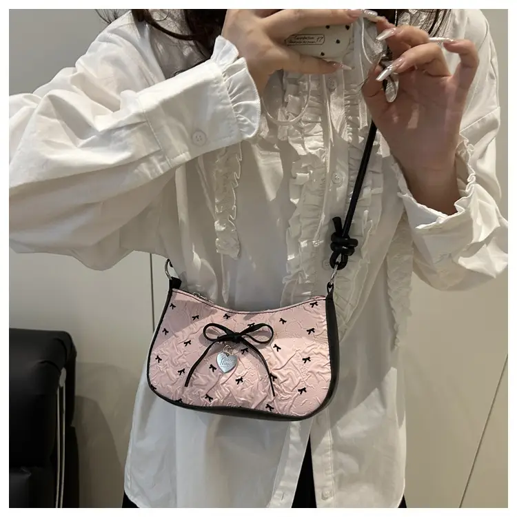 Trendy Pink Bow Crossbody Bag for Women 2025 — feature 16