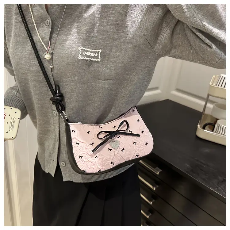 Trendy Pink Bow Crossbody Bag for Women 2025 — feature 7