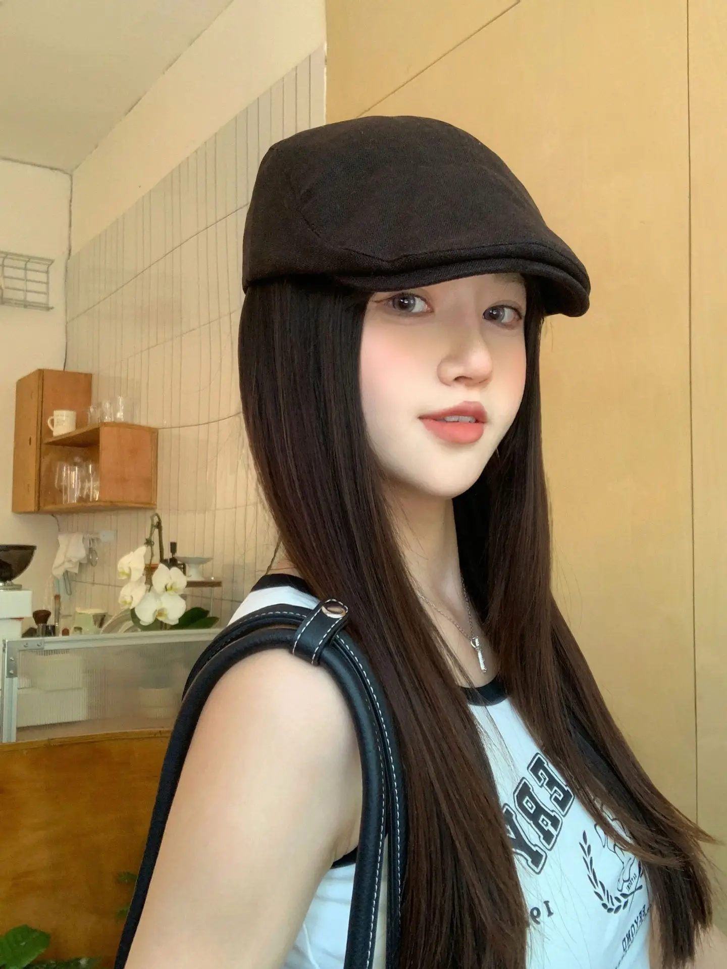 Women Japanese Style Face-Slimming Vintage Beret Cap — feature 1