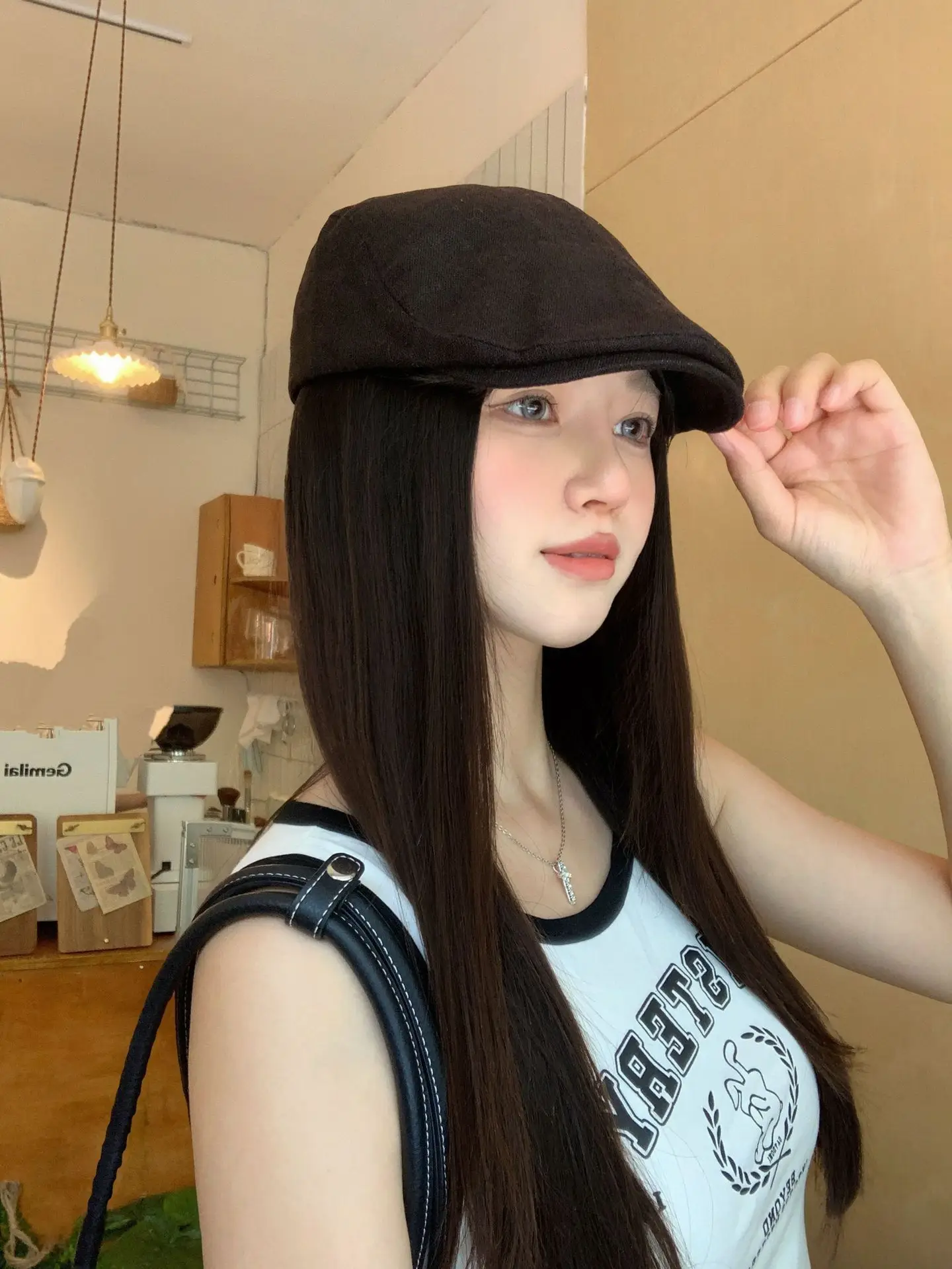 Women Japanese Style Face-Slimming Vintage Beret Cap — feature 3