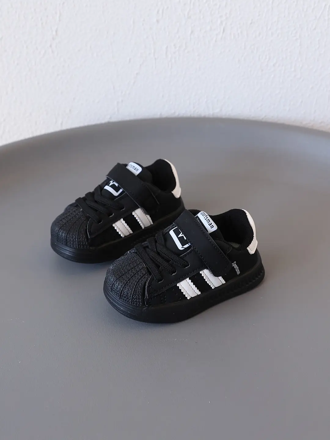 Black Soft Sole Shoes, Classic Toddler Shoes, Lightweight Baby Shoes, Versatile Children's Sports Shoes, Autumn and Winter Toddler Shell Shoes — feature 1