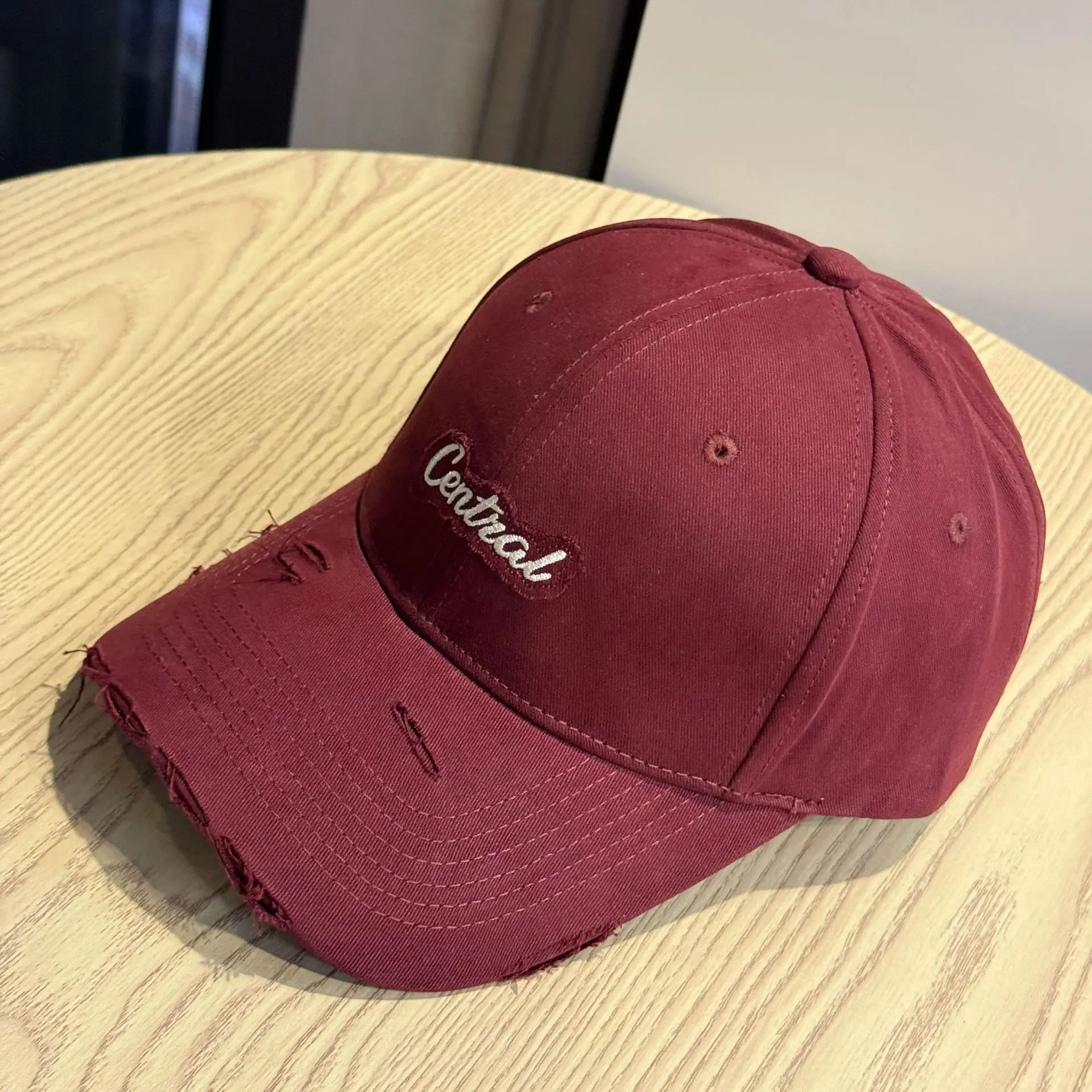 Central Embroidered Distressed Cap for Men Black Pink — feature 16
