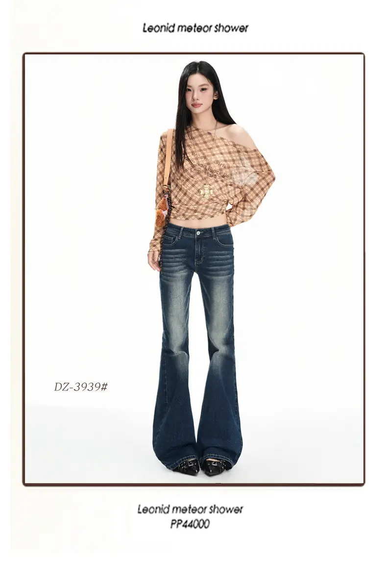 Dark Blue Flared Jeans 2025 Low Waist Stretchy — feature 3