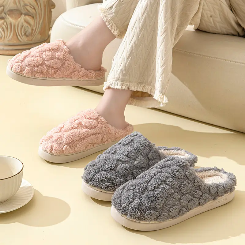 Autumn and Winter Plush Cotton Slippers for Women, Indoor Home Soft-Soled Non-Slip Fleece-Lined Warm Couple Simple Outdoor Cotton Slippers for Men - Image 8