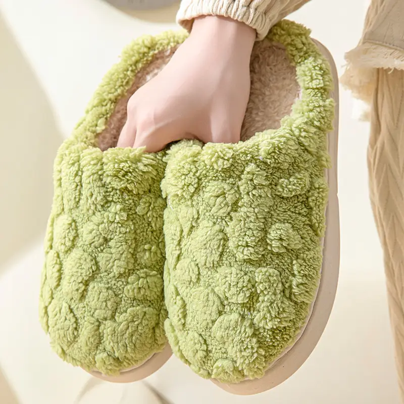 Autumn and Winter Plush Cotton Slippers for Women, Indoor Home Soft-Soled Non-Slip Fleece-Lined Warm Couple Simple Outdoor Cotton Slippers for Men - Image 2
