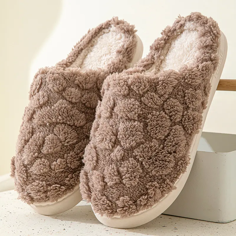 Autumn and Winter Plush Cotton Slippers for Women, Indoor Home Soft-Soled Non-Slip Fleece-Lined Warm Couple Simple Outdoor Cotton Slippers for Men - Image 4