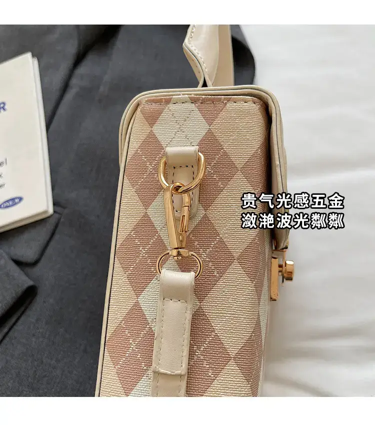 Quilted Mini Bag Women 2024 New Style Square Shoulder Bag — feature 5