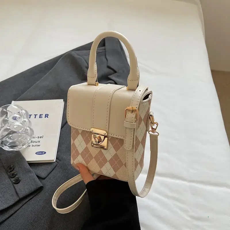 Quilted Mini Bag Women 2024 New Style Square Shoulder Bag - Image 3