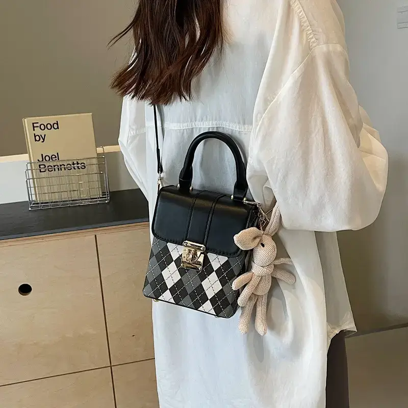 Quilted Mini Bag Women 2024 New Style Square Shoulder Bag - Image 5