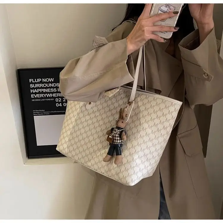 Large Capacity Satchel Tote Bag for Women Brown Monogram — feature 15