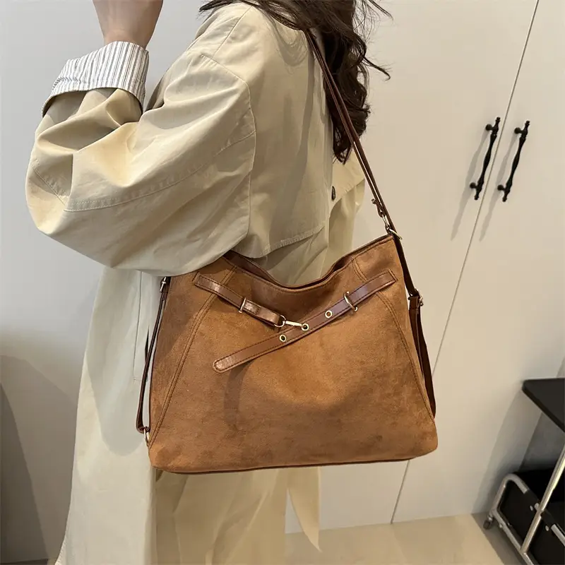Retro Suede Shoulder Bag Beige Black Handle 2025 - Image 7