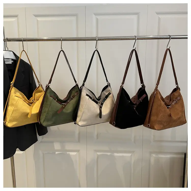 Retro Suede Shoulder Bag Beige Black Handle 2025 — feature 24