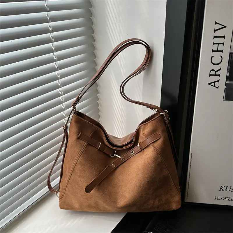 Retro Suede Shoulder Bag Beige Black Handle 2025 - Image 3