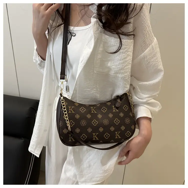 Women's Textured Shoulder Bag 2025 Summer — feature 11