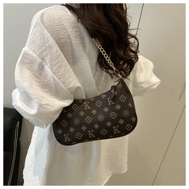 Women's Textured Shoulder Bag 2025 Summer — feature 13