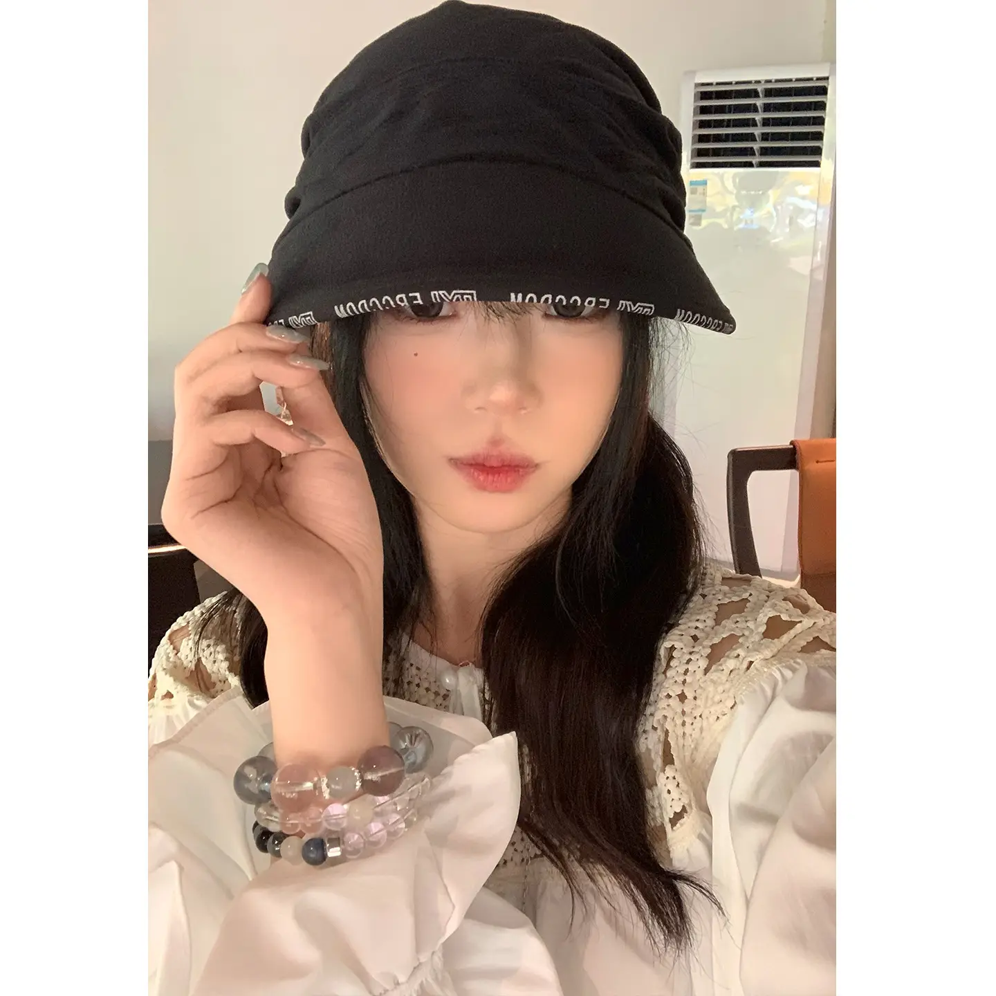 Black Velvet Turban Hat for Women Early Autumn - Image 4