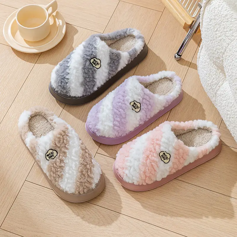 Two-Tone Plush Embroidered Slippers with a Soft Cushioning Feel, Suitable for Autumn and Winter, Warm and Thick-Soled, Lightweight, for Couples and Postpartum Care - Image 7