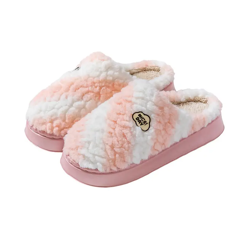 Two-Tone Plush Embroidered Slippers with a Soft Cushioning Feel, Suitable for Autumn and Winter, Warm and Thick-Soled, Lightweight, for Couples and Postpartum Care - Image 9