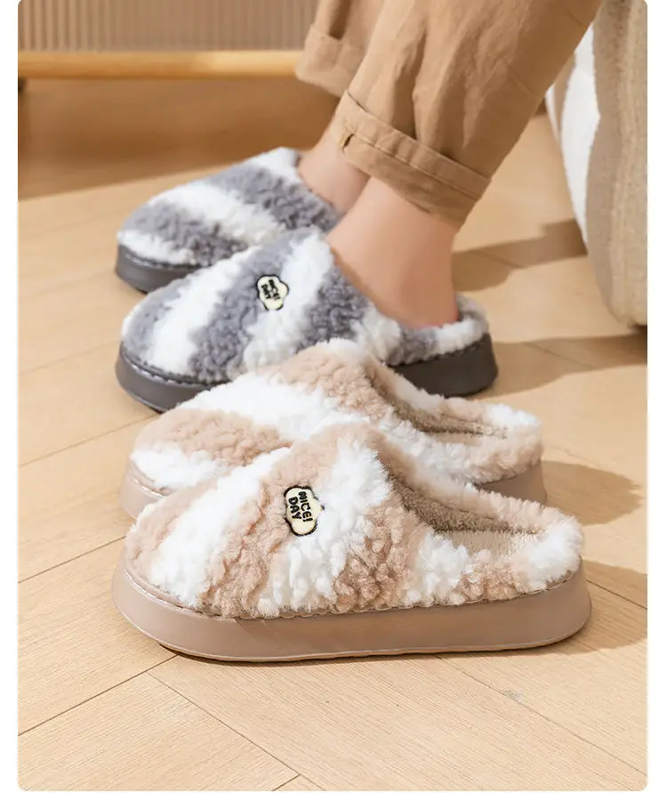 Two-Tone Plush Embroidered Slippers with a Soft Cushioning Feel, Suitable for Autumn and Winter, Warm and Thick-Soled, Lightweight, for Couples and Postpartum Care — feature 19