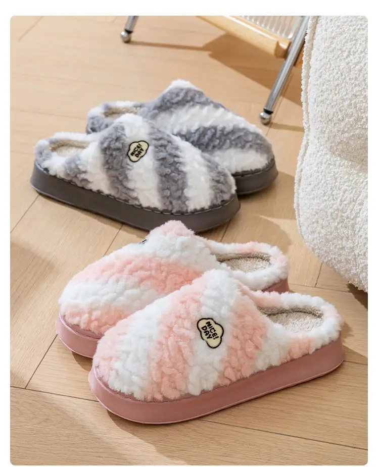 Two-Tone Plush Embroidered Slippers with a Soft Cushioning Feel, Suitable for Autumn and Winter, Warm and Thick-Soled, Lightweight, for Couples and Postpartum Care — feature 20
