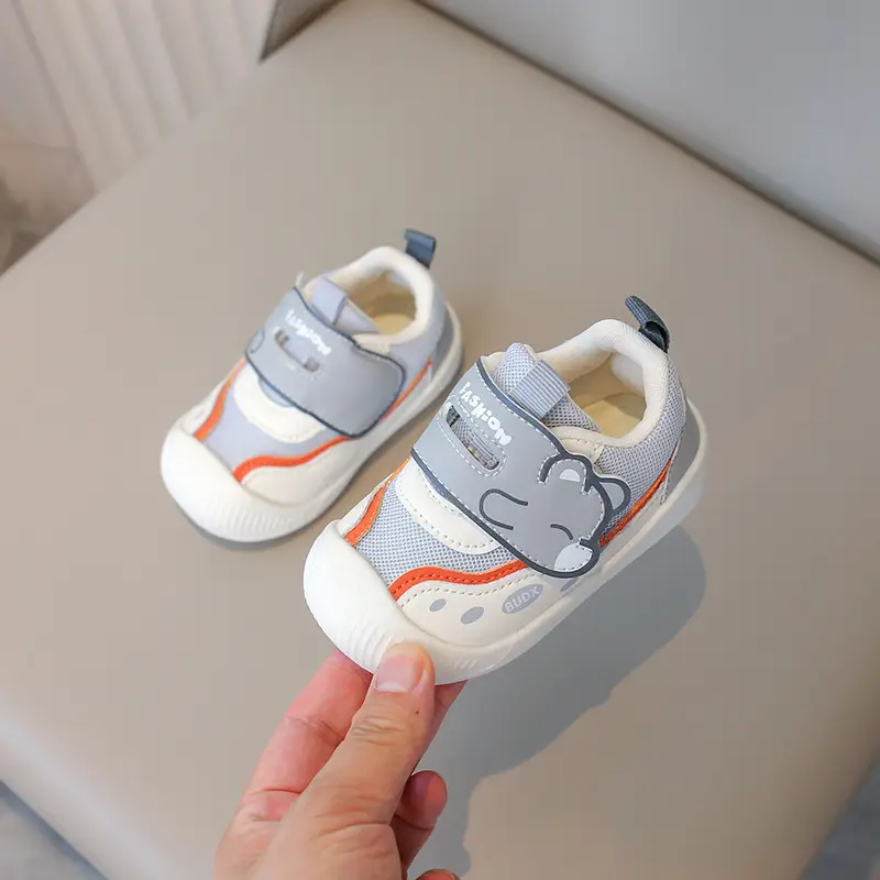 Fashionable Toddler Shoes for Baby Girls, New Toddler Soft-Soled Non-Slip Spring & Fall Baby Shoes 1 Year Old 2-3 Baby Sneakers