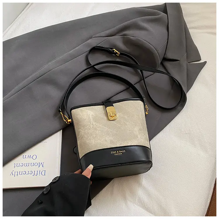 Vintage Niche Women's Shoulder Crossbody Bag for Autumn Winter 2026 - Image 10