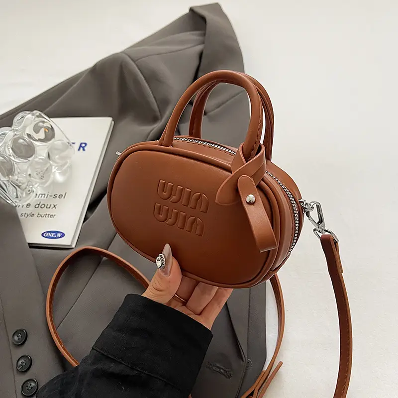 Women's Brown Leather Shoulder Bag with Zipper Closure — feature 24