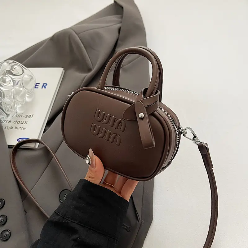 Women's Brown Leather Shoulder Bag with Zipper Closure — feature 25