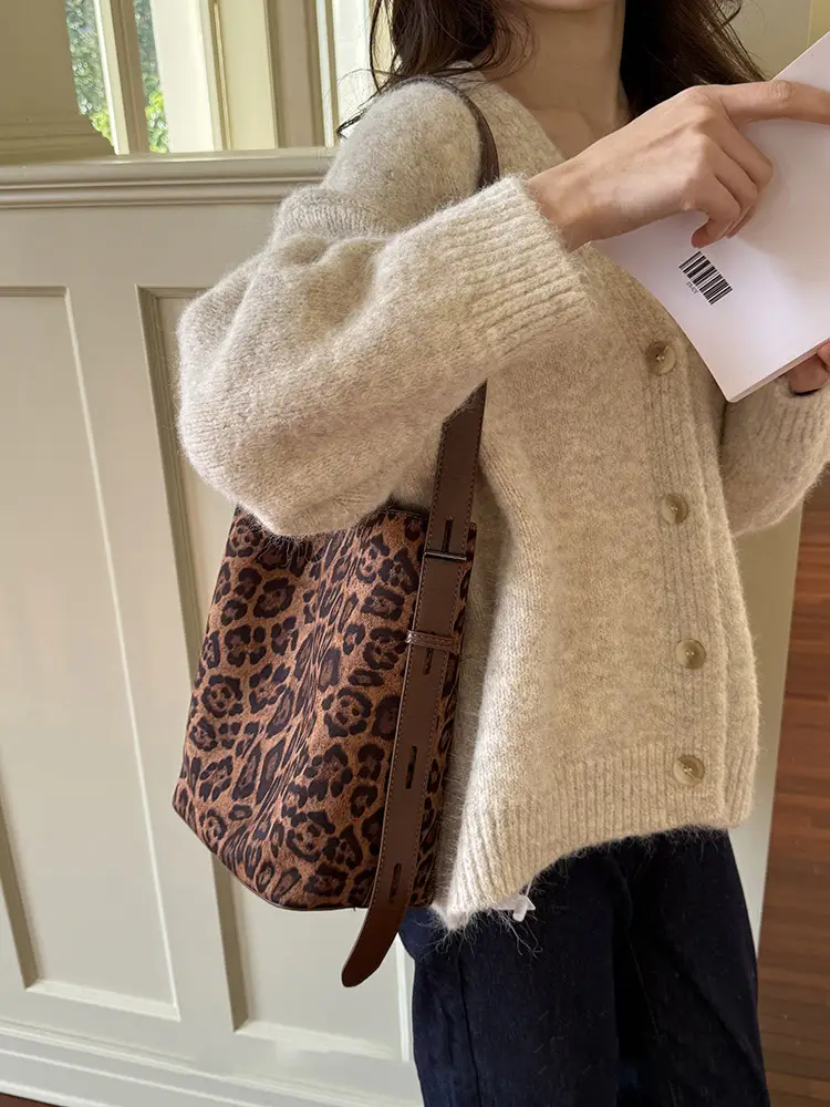 Leopard Print Bucket Bags for Women Brown Black — feature 8