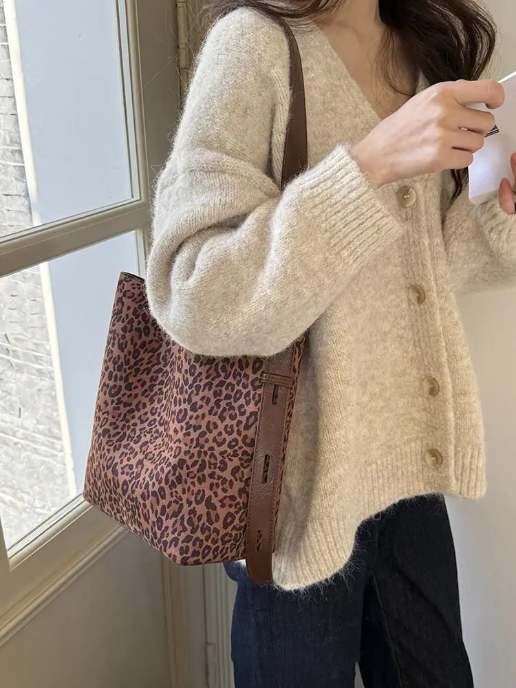 Leopard Print Bucket Bags for Women Brown Black