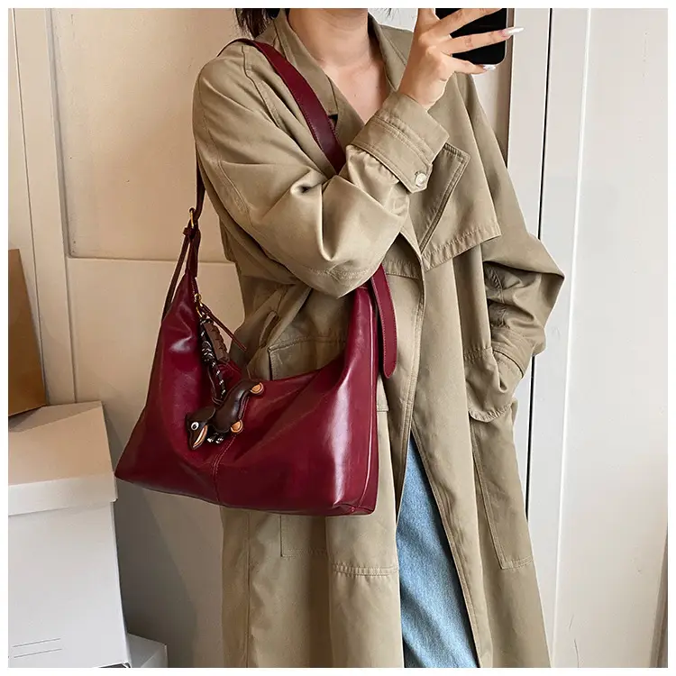 Brown Leather Crossbody Bag for Women Large Capacity — feature 20