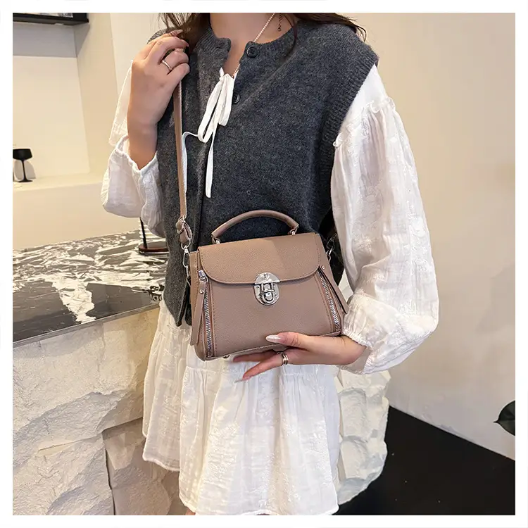 Brown Leather Crossbody Bag for Women with Logo — feature 18