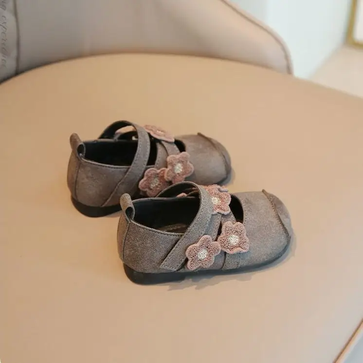 Girls Princess Shoes Leather Elegant Small Non-Slip Soft Sole - Image 5