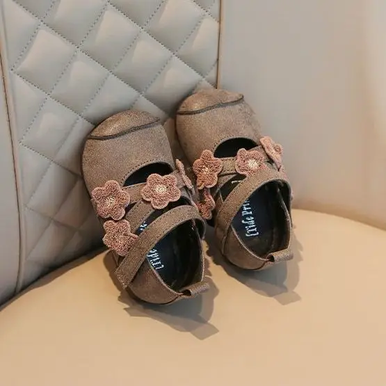 Girls Princess Shoes Leather Elegant Small Non-Slip Soft Sole - Image 6