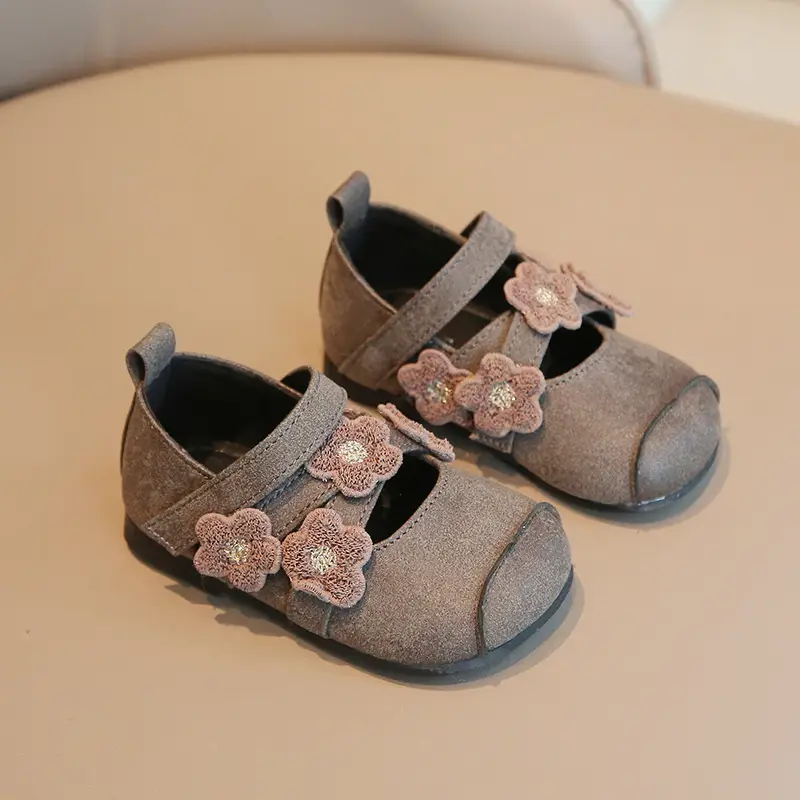 Girls Princess Shoes Leather Elegant Small Non-Slip Soft Sole - Image 2