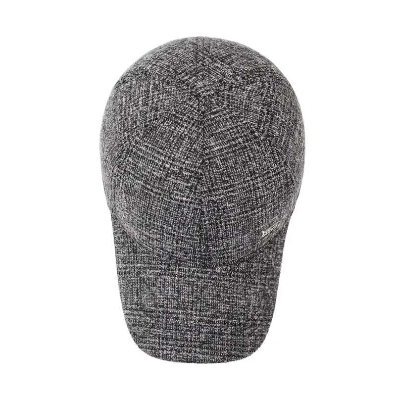 Men's Grey Textured Peaked Cap for Winter & Outdoor Use - Image 4