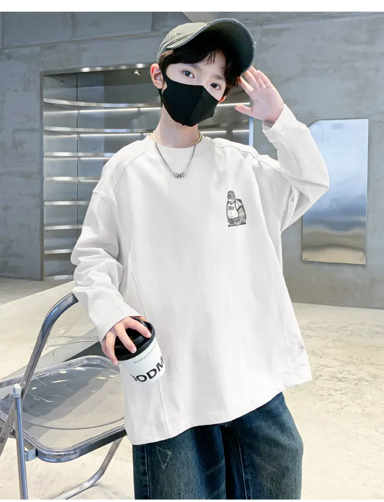 Men's White Graphic Tee Set for Boys 2025 — feature 20