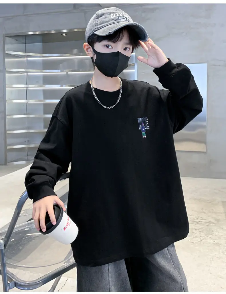 Men's White Graphic Tee Set for Boys 2025 — feature 25