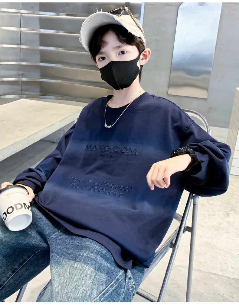Men's White Graphic Tee Set for Boys 2025 — feature 8