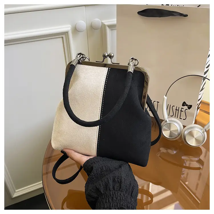 Retro Clip-On Phone Bag Women Brown Leather Commuter Shoulder Crossbody — feature 23