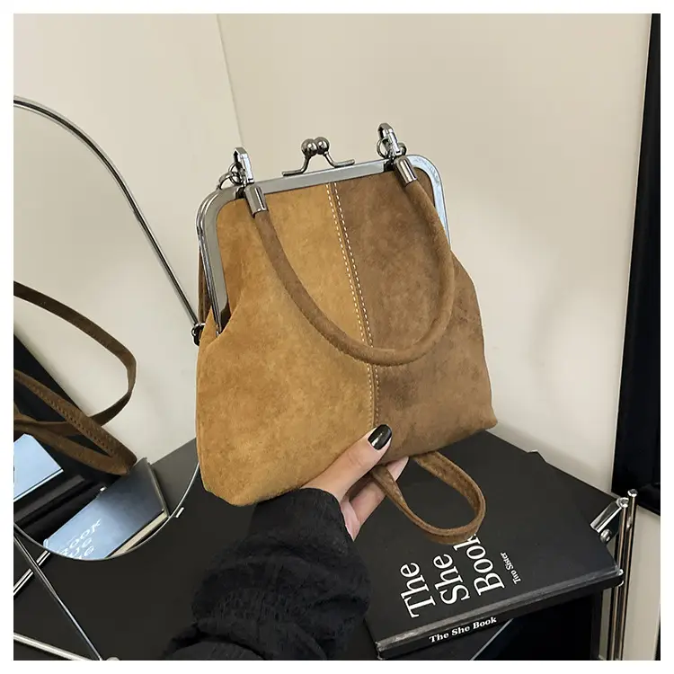Retro Clip-On Phone Bag Women Brown Leather Commuter Shoulder Crossbody — feature 36