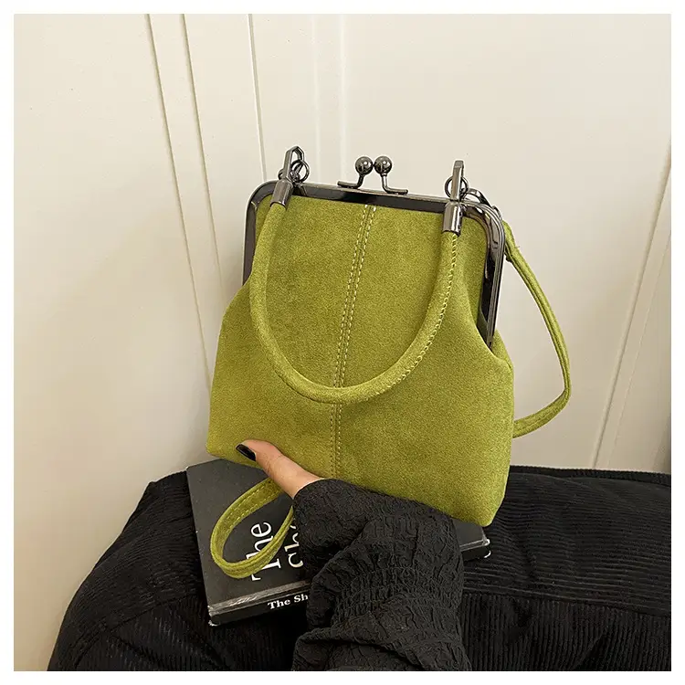 Retro Clip-On Phone Bag Women Brown Leather Commuter Shoulder Crossbody — feature 37