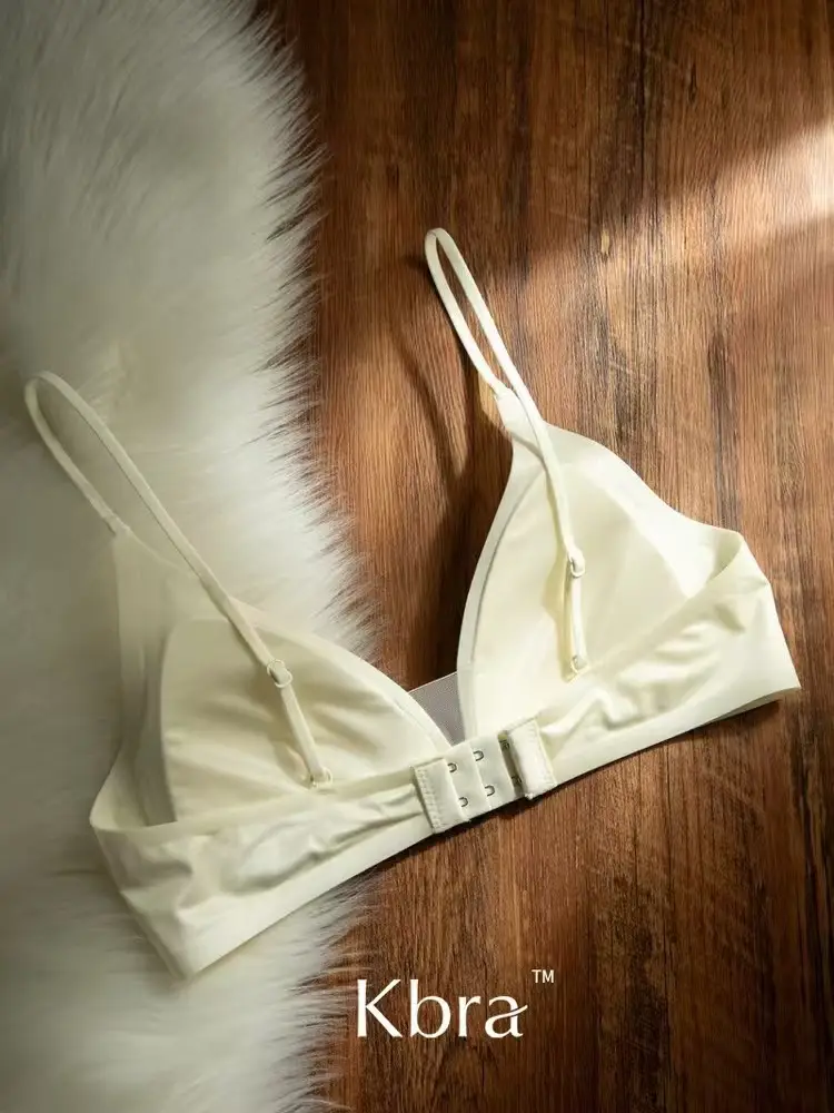 Japanese Milk-Style Deep V Small Chest Push-Up Bra for Women with Thin Straps, Triangle Cup Bra for Development Period — feature 9