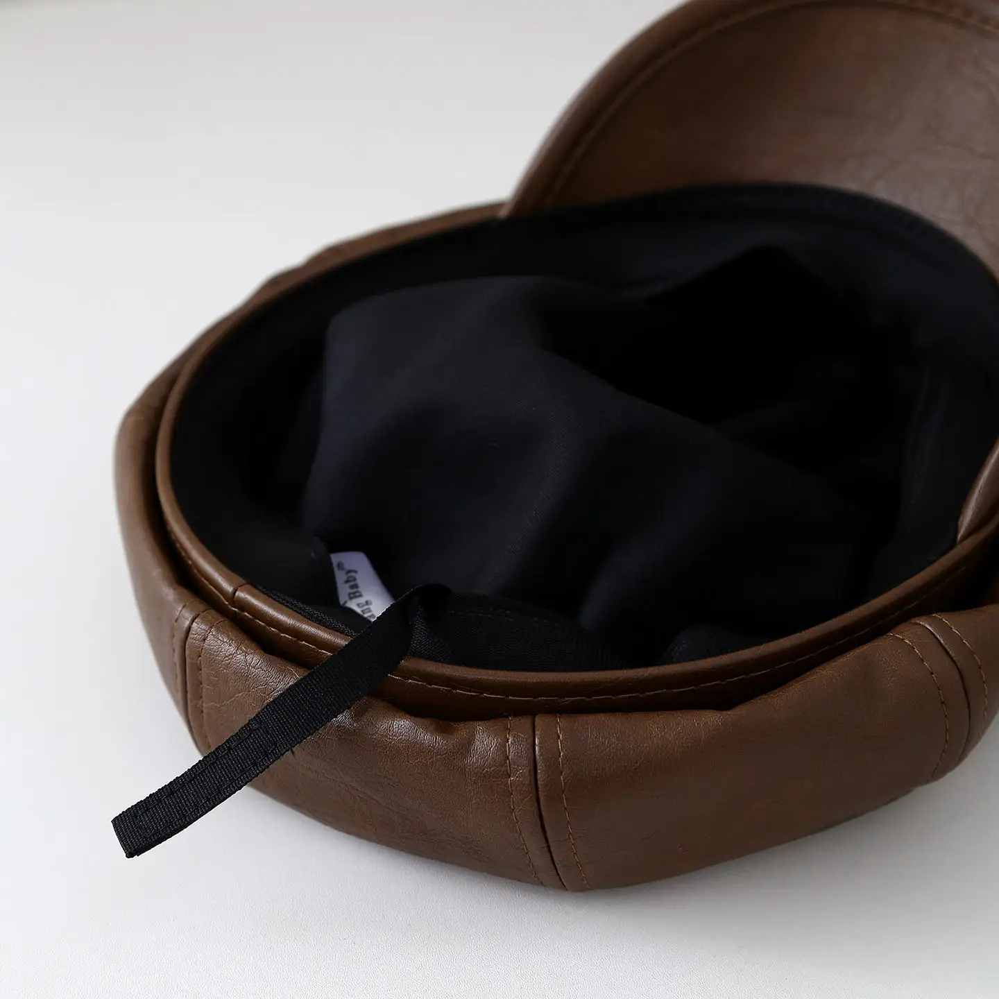 Brown Leather Beret Hat for Women Autumn Winter — feature 2